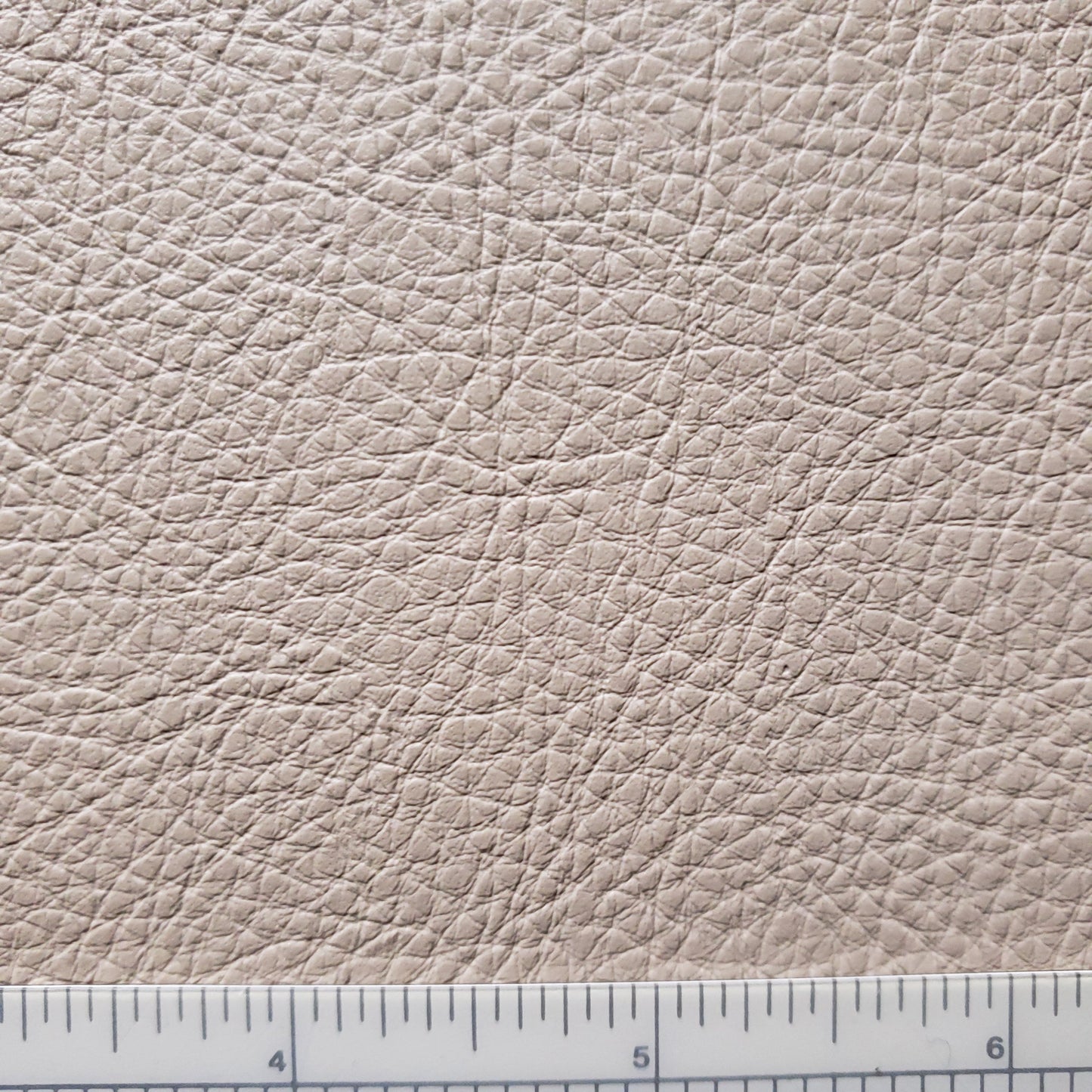 Doe Classic Faux Leather